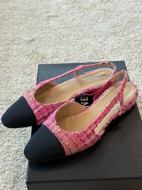 CHANEL Pink Tweed Slingback Flats with Black Cap Toe